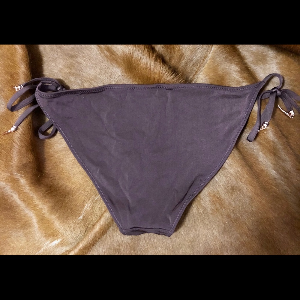 Bikini bottoms - Picture 3 of 3